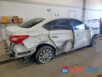 Trzecie zdjęcie samochodu z tyłu: 2019 NISSAN SENTRA SV VIN:3N1AB7AP1KY318076 - miniatura