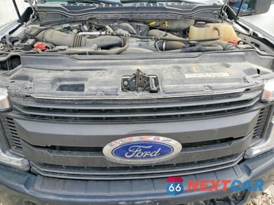 Zdjęcie 11 z 12 samochodu: 2019 FORD F-550 SUPER DUTY - DUAL REAR WHEEL VIN:1FDUF5GT6KEE94234 - miniatura