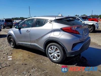 Drugie zdjęcie samochodu z przodu: 2019 TOYOTA C-HR XLE VIN:JTNKHMBXXK1034748 - miniatura