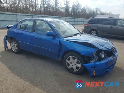 Czwarte zdjęcie samochodu z boku: 2005 HYUNDAI ELANTRA GLS VIN:KMHDN46D75U996395 - miniatura