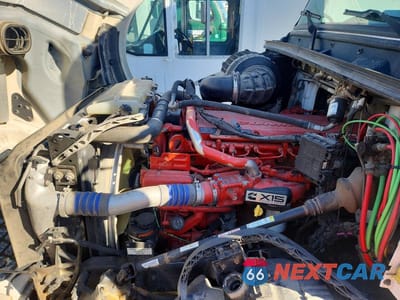 Zdjęcie 7 z 10 samochodu: 2018 VOLVO VNL SEMI TRUCK VIN:4V4N39TG9JN892705 - miniatura