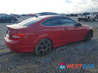 Trzecie zdjęcie samochodu z tyłu: 2013 MERCEDES-BENZ C 250 VIN:WDDGJ4HB8DG046042 - miniatura