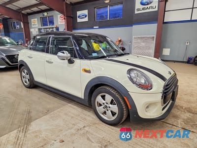 Czwarte zdjęcie samochodu z boku: 2016 MINI COOPER VIN:WMWXU1C55G2D10062 - miniatura