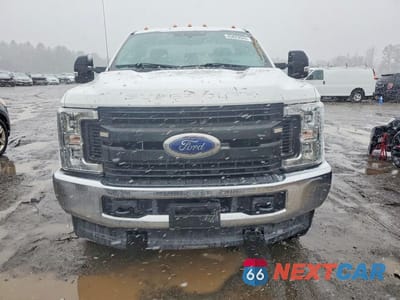 Piąte zdjęcie samochodu w środku: 2019 FORD F250 SUPER DUTY VIN:1FTBF2B60KEG24536 - miniatura