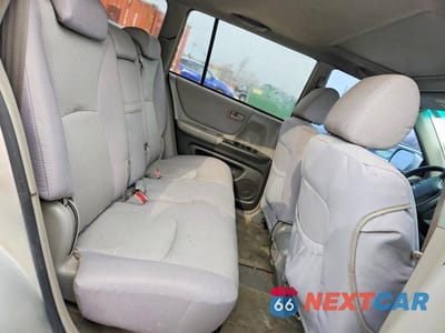 Zdjęcie 11 z 12 samochodu: 2007 TOYOTA HIGHLANDER BASE VIN:JTEEP21A970209957 - miniatura