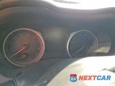 Zdjęcie 9 z 12 samochodu: 2017 INFINITI Q50 3.0T PREMIUM VIN:JN1EV7AP7HM731835 - miniatura