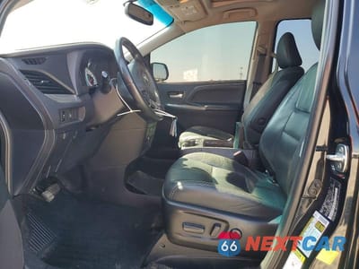 Zdjęcie 7 z 14 samochodu: 2015 TOYOTA SIENNA SE 8-PASSENGER VIN:5TDXK3DC6FS599538 - miniatura