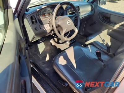 Zdjęcie 8 z 11 samochodu: 2003 MAZDA B2300 VIN:4F4YR12D93TM11597 - miniatura