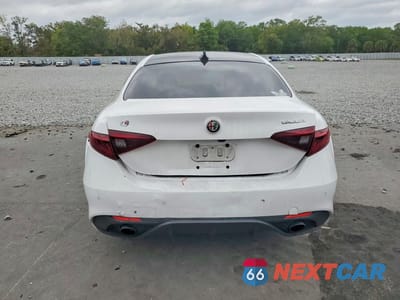 Zdjęcie 6 z 11 samochodu: 2023 ALFA ROMEO GIULIA TI VIN:ZARFAMBNXP7668838 - miniatura