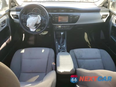 Zdjęcie 8 z 11 samochodu: 2015 TOYOTA COROLLA LE VIN:5YFBURHE6FP333609 - miniatura