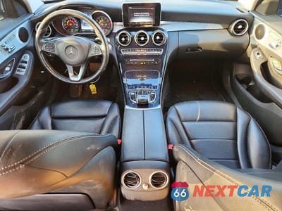 Zdjęcie 8 z 13 samochodu: 2016 MERCEDES-BENZ C 300 VIN:55SWF4JB9GU161330 - miniatura