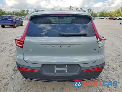 Zdjęcie 6 z 12 samochodu: 2026 VOLVO XC40 PLUS VIN:YV4L12UC0T2740440 - miniatura