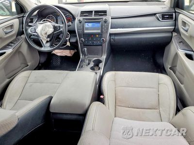 Zdjęcie 8 z 12 samochodu: 2017 TOYOTA CAMRY SE VIN:4T1BF1FK8HU319720 - miniatura