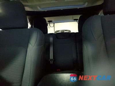Zdjęcie 10 z 13 samochodu: 2021 JEEP WRANGLER UNLIMITED SPORT VIN:1C4HJXDG6MW753194 - miniatura