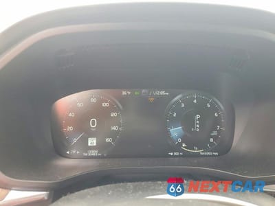 Zdjęcie 9 z 13 samochodu: 2018 VOLVO XC60 T5 MOMENTUM VIN:YV4102RK2J1003334 - miniatura