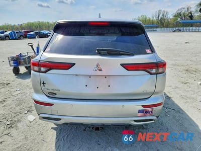 Zdjęcie 6 z 12 samochodu: 2022 MITSUBISHI OUTLANDER SE VIN:JA4J3UA82NZ011800 - miniatura