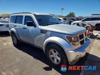 Czwarte zdjęcie samochodu z boku: 2008 DODGE NITRO SLT VIN:1D8GT58K08W127558 - miniatura
