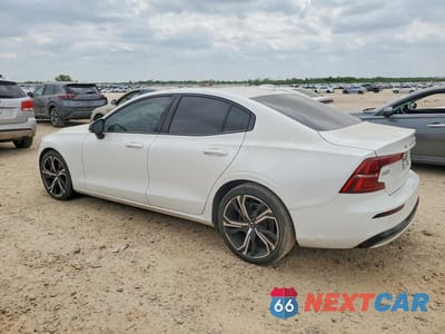Drugie zdjęcie samochodu z przodu: 2024 VOLVO S60 CORE VIN:7JRL12FK5RG303148 - miniatura