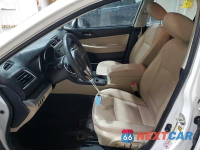 Zdjęcie 7 z 13 samochodu: 2017 SUBARU LEGACY 2.5I LIMITED VIN:4S3BNAN63H3059129 - miniatura