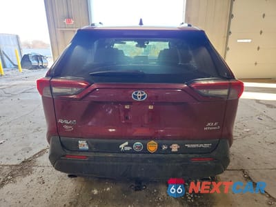 Zdjęcie 6 z 13 samochodu: 2019 TOYOTA RAV4 HYBRID XLE VIN:JTMRWRFVXKD007708 - miniatura