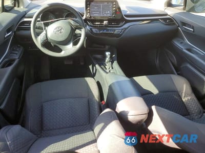 Zdjęcie 8 z 12 samochodu: 2021 TOYOTA C-HR LE VIN:NMTKHMBX4MR135230 - miniatura