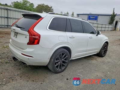 Trzecie zdjęcie samochodu z tyłu: 2016 VOLVO XC90 T6 VIN:YV4A22PK0G1034300 - miniatura