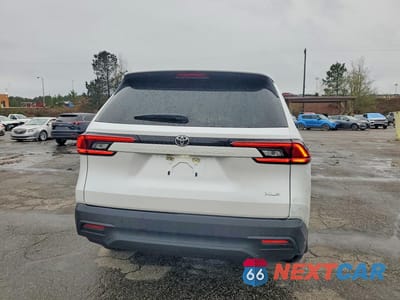 Zdjęcie 6 z 12 samochodu: 2025 TOYOTA GRAND HIGHLANDER XLE VIN:5TDAAAA56SS019783 - miniatura