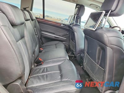 Zdjęcie 11 z 12 samochodu: 2010 MERCEDES-BENZ GL 550 4MATIC VIN:4JGBF8GE1AA540925 - miniatura