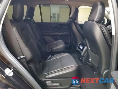 Zdjęcie 11 z 14 samochodu: 2024 LINCOLN AVIATOR RESERVE VIN:5LM5J7XC0RGL05698 - miniatura