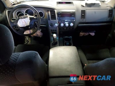Zdjęcie 8 z 12 samochodu: 2010 TOYOTA TUNDRA GRADE VIN:5TFUY5F15AX157507 - miniatura