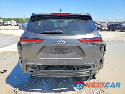 Zdjęcie 6 z 13 samochodu: 2022 TOYOTA HIGHLANDER XLE VIN:5TDGZRBH1NS227522 - miniatura