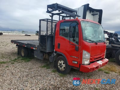 Czwarte zdjęcie samochodu z boku: 2020 ISUZU NPR HD FLATBED TRUCK VIN:JALC4W168L7009949 - miniatura