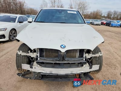 Piąte zdjęcie samochodu w środku: 2018 BMW X5 XDRIVE35I VIN:5UXKR0C57J0Y06309 - miniatura