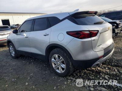 Drugie zdjęcie samochodu z przodu: 2021 CHEVROLET BLAZER 2LT VIN:3GNKBCRSXMS537473 - miniatura