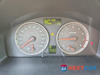 Zdjęcie 9 z 13 samochodu: 2005 VOLVO S40 2.4I VIN:YV1MS382652049664 - miniatura