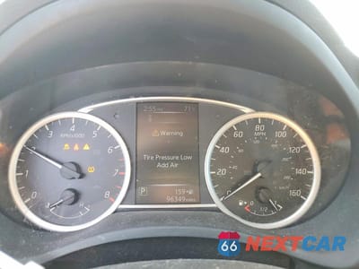 Zdjęcie 9 z 12 samochodu: 2018 NISSAN SENTRA S VIN:3N1AB7AP5JY220439 - miniatura