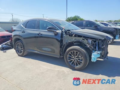 Czwarte zdjęcie samochodu z boku: 2025 LEXUS NX 250 PREMIUM VIN:2T2GDCAZ9SC016591 - miniatura