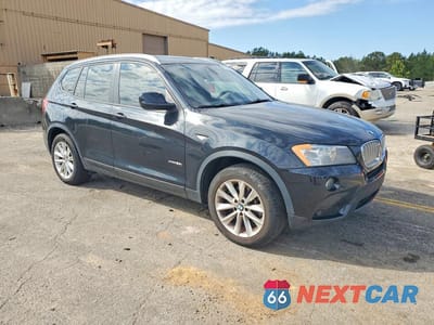 Czwarte zdjęcie samochodu z boku: 2014 BMW X3 XDRIVE28I VIN:5UXWX9C56E0D28355 - miniatura
