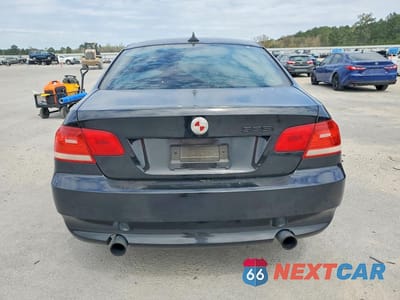 Zdjęcie 6 z 12 samochodu: 2007 BMW 335 I VIN:WBAWB73547P155301 - miniatura