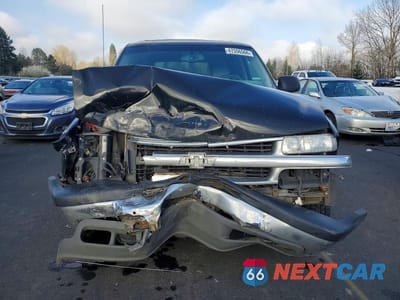 Piąte zdjęcie samochodu w środku: 2005 CHEVROLET TAHOE K1500 VIN:1GNEK13T35R268417 - miniatura