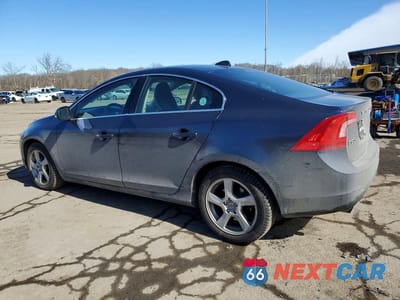 Drugie zdjęcie samochodu z przodu: 2012 VOLVO S60 T5 VIN:YV1622FS1C2044763 - miniatura