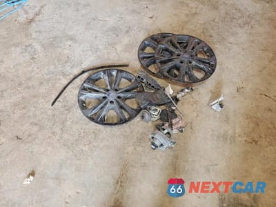 Zdjęcie 13 z 13 samochodu: 2017 FORD ESCAPE SE VIN:1FMCU9G96HUA23082 - miniatura