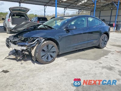 2025 TESLA MODEL 3 5YJ3E1EAXSF926092 - główne zdjęcie licytacji z USA - miniatura