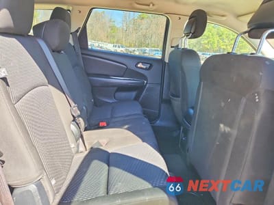Zdjęcie 11 z 13 samochodu: 2017 DODGE JOURNEY SE VIN:3C4PDCAB0HT653592 - miniatura