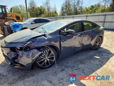 2026 TOYOTA PRIUS XLE JTDACAAU9T3074944 - główne zdjęcie licytacji z USA - miniatura