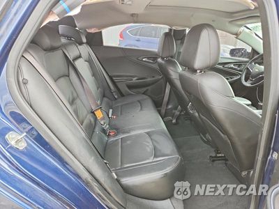 Zdjęcie 10 z 12 samochodu: 2021 CHEVROLET MALIBU LT VIN:1G1ZD5ST4MF087008 - miniatura