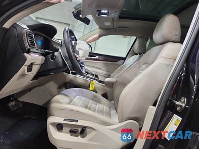 Zdjęcie 7 z 12 samochodu: 2024 VOLKSWAGEN ATLAS SEL VIN:1V2BR2CA9RC615879 - miniatura