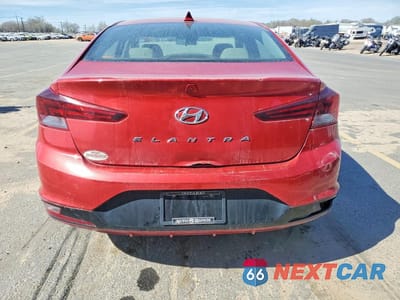 Zdjęcie 6 z 12 samochodu: 2019 HYUNDAI ELANTRA SEL VIN:5NPD84LF1KH403833 - miniatura