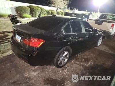 Trzecie zdjęcie samochodu z tyłu: 2012 BMW 328 I VIN:WBA3A5G52CNP17934 - miniatura