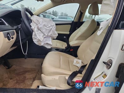 Zdjęcie 7 z 11 samochodu: 2011 VOLKSWAGEN JETTA SEL VIN:3VWLZ7AJXBM302279 - miniatura